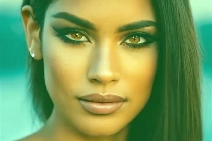 Evelyn, 31, a black green-eyed latina companion based in Ignatovo. Offering 69, Travel Companion, Dinner Date, Domination. Available for incall and outcall, ...
