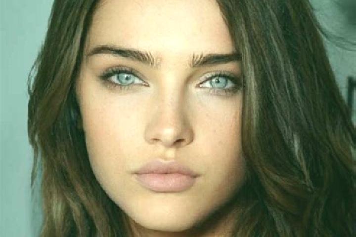 Evelyn, 31, a brunette blue-eyed slavic companion based in Lasku Kalayeh. Offering 69, Fetish, Party Girl, Deep French Kissing. Available for incall and outc...