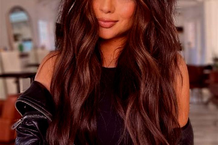 Evelyn, 31, a brunette dark-eyed mixed companion based in Comares. Offering Party Girl, Domination, CIM, Tantra. Available for incall and outcall, day and ev...