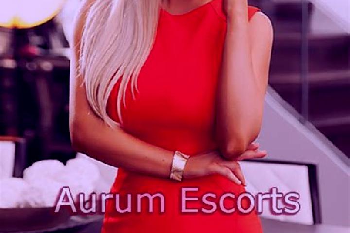 Evelyn, 31, a red blue-eyed european companion based in Pashmul. Offering Girlfriend Experience, Erotic Massage, A-Level, Domination, Duos. Available for inc...