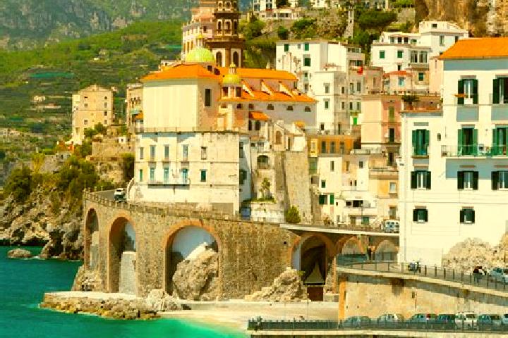 Evelyn, 31 — Escort in Brancaleone, Italy
