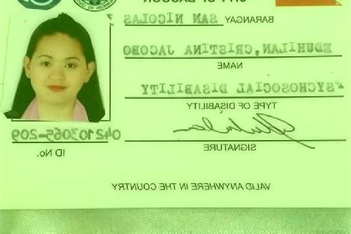 Evelyn, 31 — Escort in Bugallon, Philippines