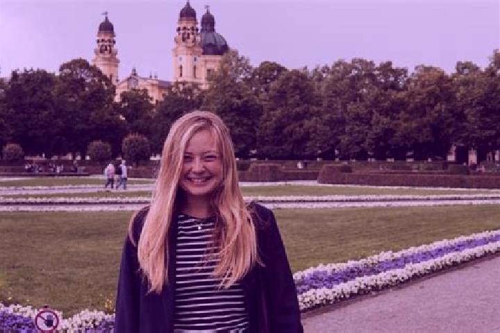 Evelyn, 31 — Escort in Gablenz, Germany