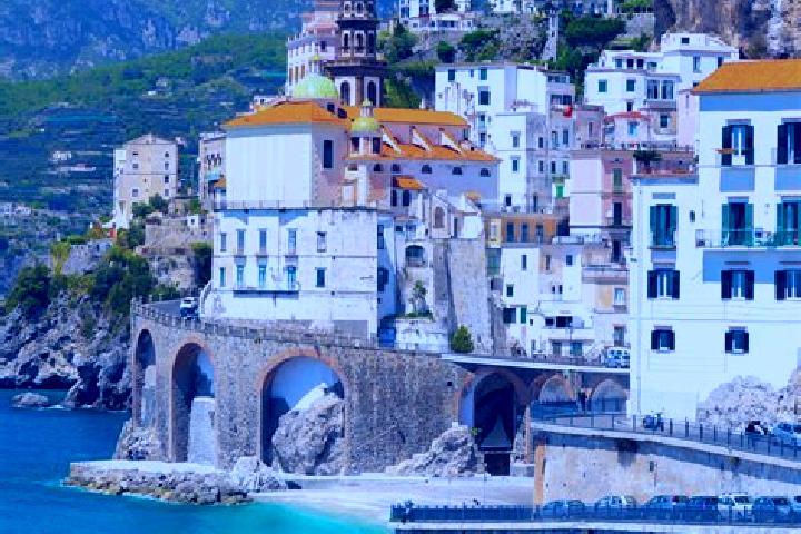 Evelyn, 31 — Escort in Malvicino, Italy