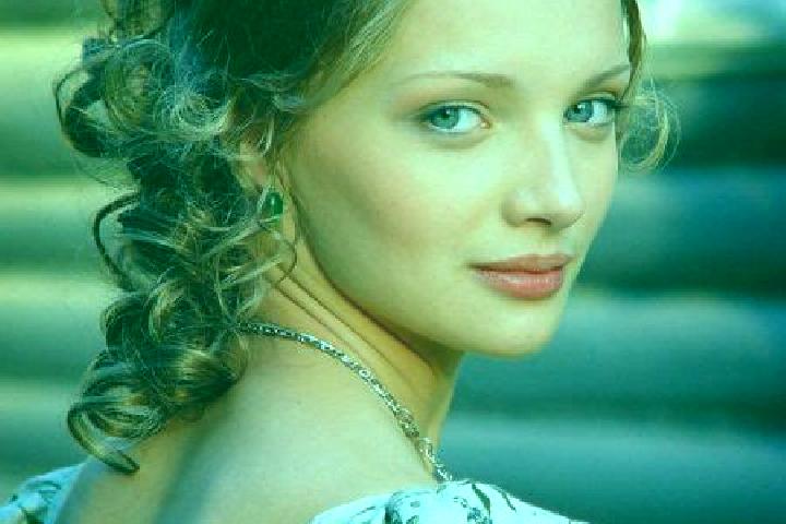 Evelyn, 31 — Escort in Slobodskoy, Russia