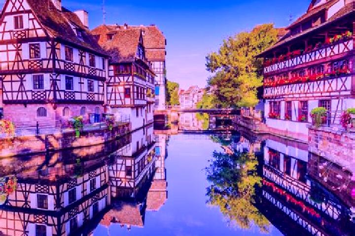 Evelyn, 31 — Escort in Velines, France
