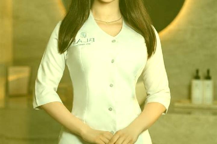 Evelyn, 32, a black brown-eyed indian companion based in Viola. Offering Tantra, Erotic Massage, Striptease, Duos. Available for incall and outcall, day and ...
