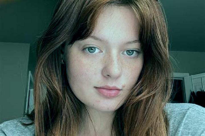 Evelyn, 32, a red amber-eyed mediterranean companion based in San Onofre. Offering A-Level, CIM, Domination. Available for incall and outcall, day and evenin...