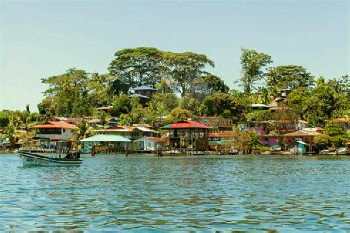 Evelyn, 32 — Escort in Isla Bastimentos, Panama