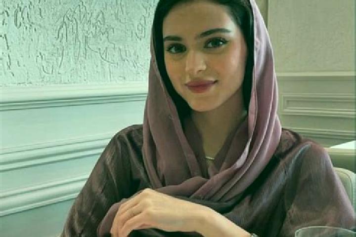 Evelyn, 32 — Escort in Layla, Saudi Arabia