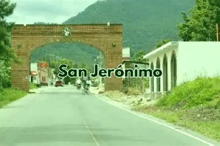 Evelyn, 32 — Escort in Mesas de San Jeronimo, Mexico