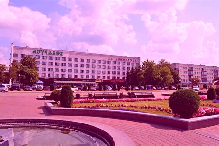 Evelyn, 32 — Escort in Novopolotsk, Belarus
