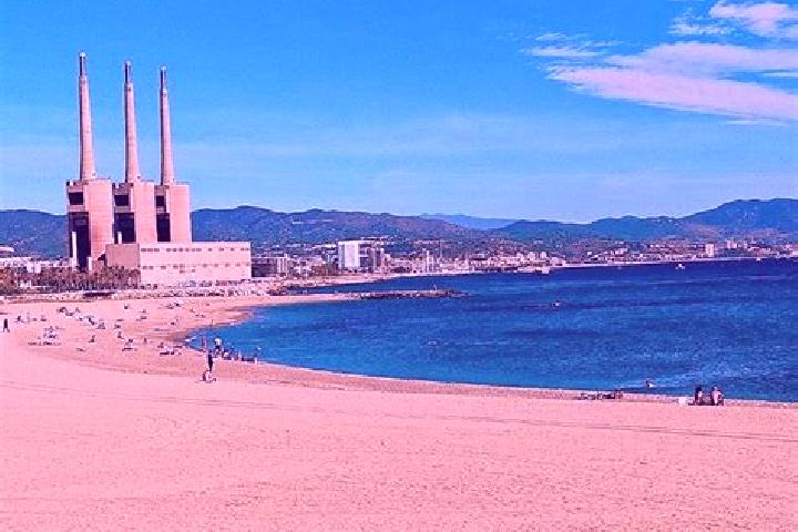 Evelyn, 32 — Escort in Sant Adria de Besos, Spain
