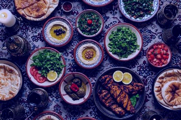 Evelyn, 33, a auburn blue-eyed middle eastern companion based in Kasipalaiyam. Offering OWO, Dinner Date, Duos. Available for incall and outcall, day and eve...