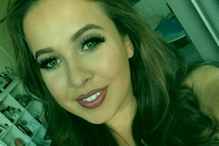 Evelyn, 33, a blonde brown-eyed middle eastern companion based in Velymche. Offering Striptease, 69, Dinner Date. Available for incall and outcall, overnight...