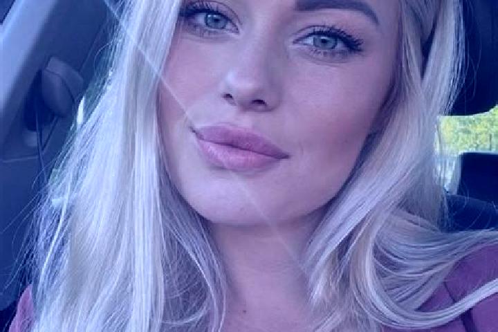 Evelyn, 33, a blonde hazel-eyed mixed companion based in Calera Chica. Offering Dinner Date, Fetish, Travel Companion. Available for incall and outcall, over...