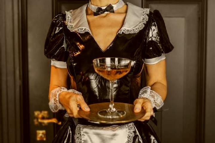 Evelyn, 33, a brunette grey-eyed mixed companion based in Sigefredo Pacheco. Offering Erotic Massage, Striptease, BDSM. Available for incall and outcall, day...