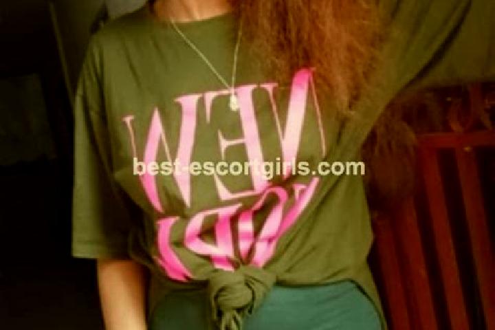 Evelyn, 33 — Escort in Bambadjani, Comoros