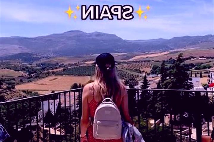 Evelyn, 33 — Escort in Branosera, Spain