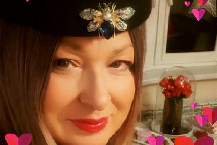 Evelyn, 33 — Escort in Radomysl, Czech Republic