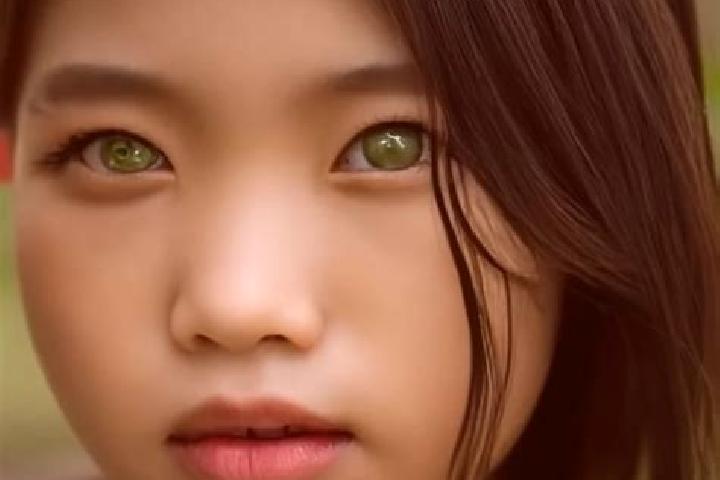 Evelyn, 34, a auburn green-eyed asian companion based in Tehuatzingo. Offering Massage, GFE, Prostate Massage. Available for incall and outcall, day and even...