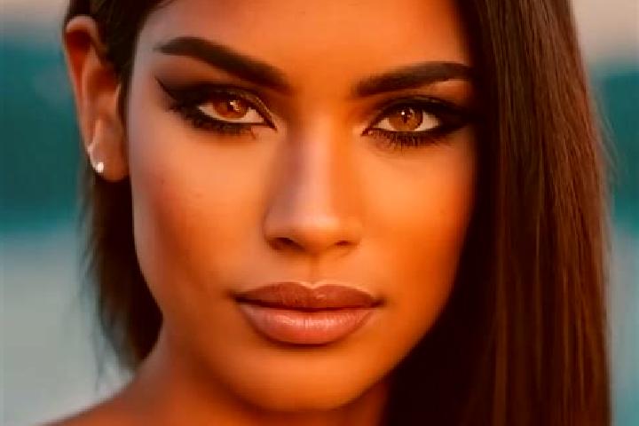 Evelyn, 34, a black grey-eyed latina companion based in Moyrazes. Offering Prostate Massage, Domination, Duos. Available for incall and outcall, overnight bo...