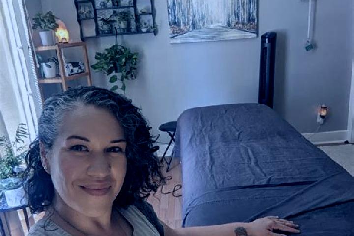 Evelyn, 34, a black grey-eyed slavic companion based in Chatenay-sur-Seine. Offering Erotic Massage, Travel Companion, Overnight. Available for incall and ou...