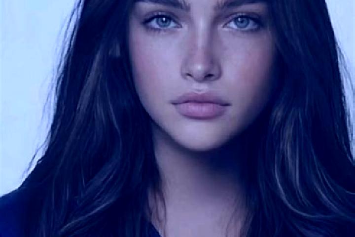 Evelyn, 34, a brunette blue-eyed caribbean companion based in Mavrika. Offering Girlfriend Experience, Domination, Roleplay, BDSM, Massage. Available for inc...