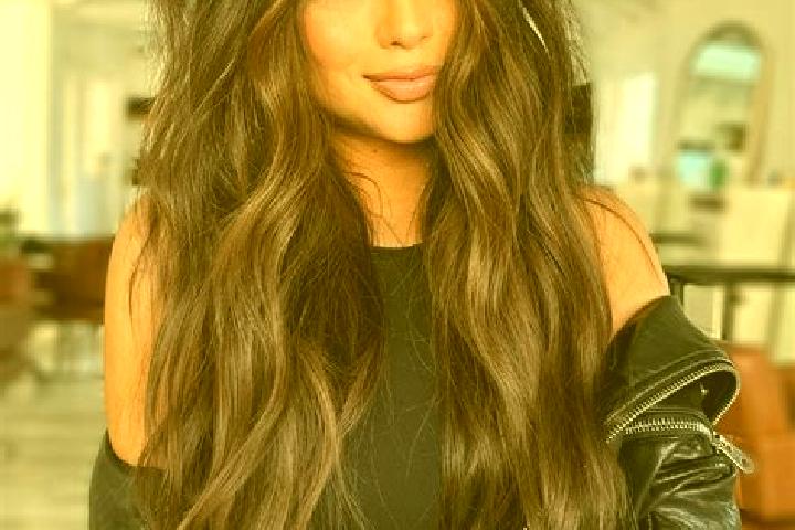 Evelyn, 34, a brunette dark-eyed asian companion based in Elsdorf. Offering BDSM, Massage, Dinner Date, Roleplay, Party Girl. Available for incall and outcal...