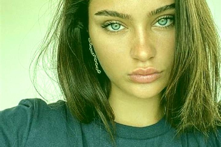 Evelyn, 34, a brunette dark-eyed caribbean companion based in Anapolis. Offering Girlfriend Experience, Couples, A-Level. Available for incall and outcall, o...
