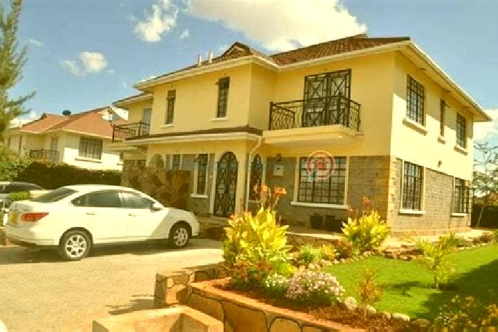 Evelyn, 34 — Escort in Athi River, Kenya