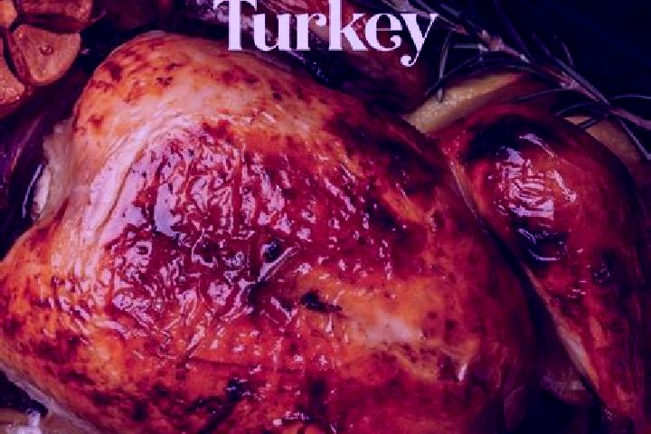 Evelyn, 34 — Escort in Duezluek, Turkey