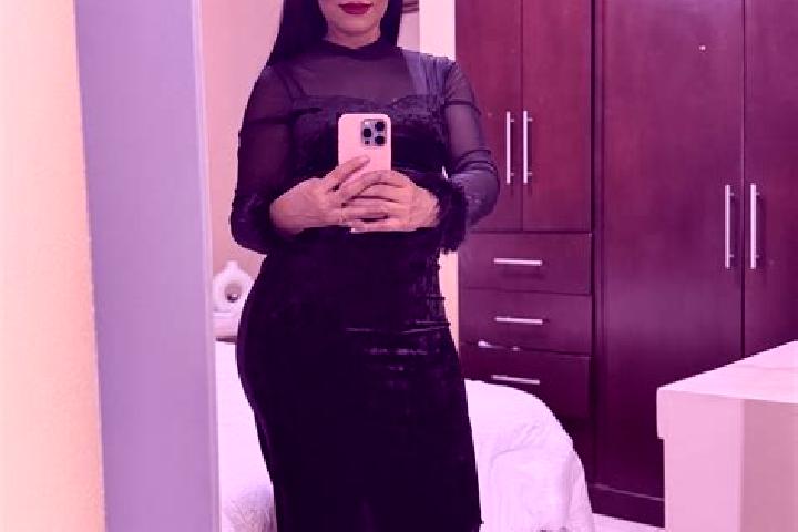 Evelyn, 34 — Escort in La Bebelama, Mexico