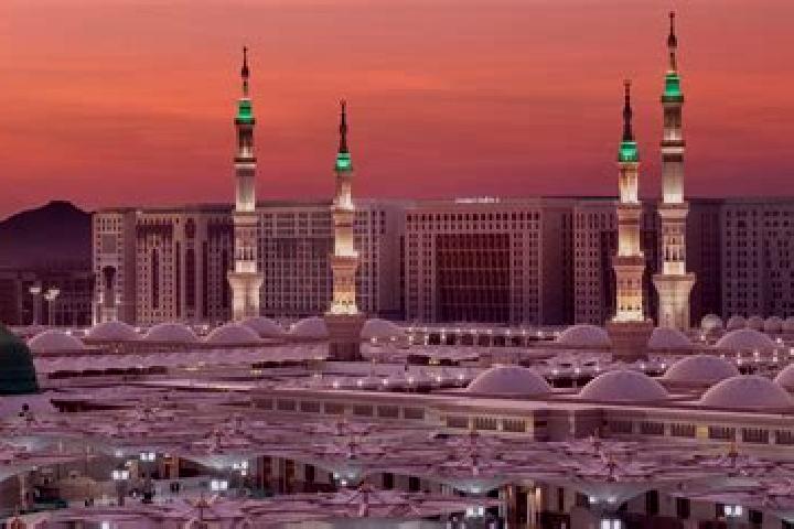 Evelyn, 34 — Escort in Madinah, Saudi Arabia