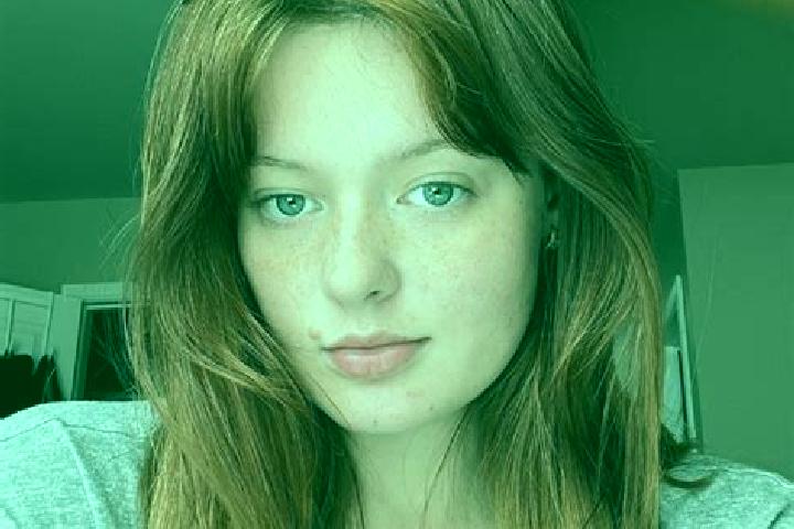 Evelyn, 35, a auburn brown-eyed caribbean companion based in Milhac-de-Nontron. Offering Prostate Massage, Deep French Kissing, Roleplay. Available for incal...