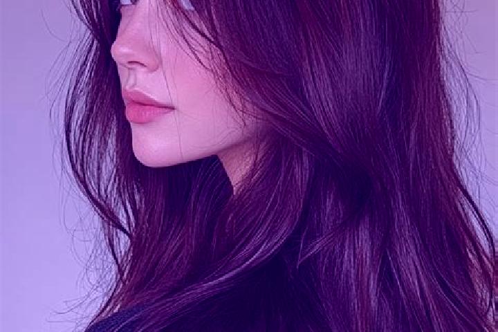 Evelyn, 35, a auburn brown-eyed middle eastern companion based in Huangcun. Offering Roleplay, Girlfriend Experience, Striptease, CIM. Available for incall a...