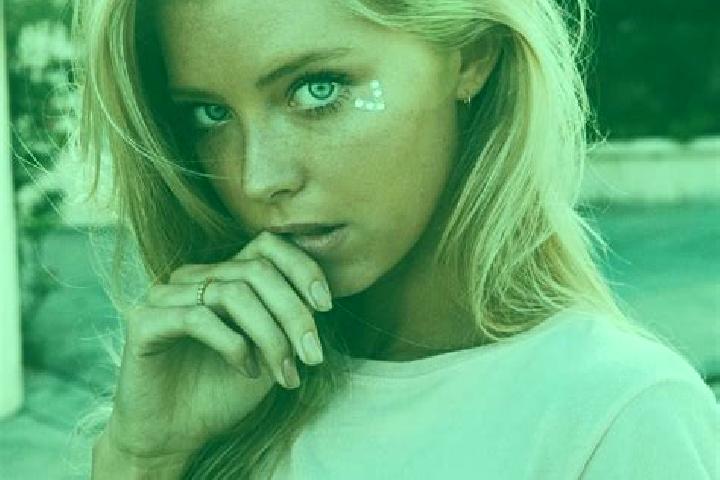 Evelyn, 35, a blonde blue-eyed caribbean companion based in Voronovytsya. Offering Tantra, Overnight, Travel Companion, Couples. Available for incall and out...