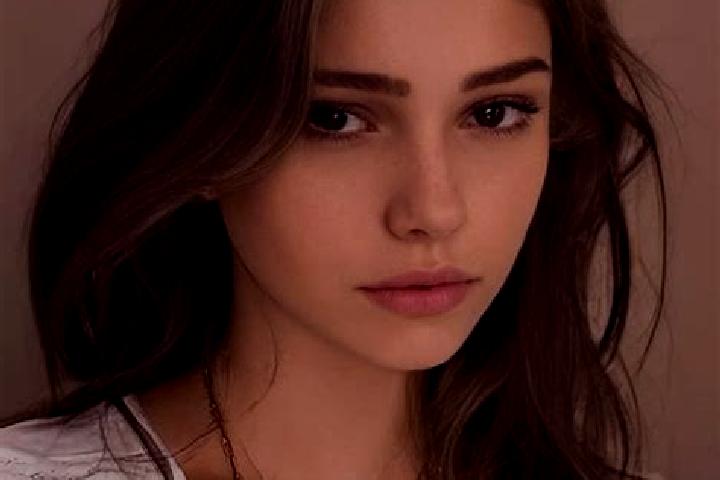 Evelyn, 35, a chestnut dark-eyed slavic companion based in Stanfield. Offering Couples, 69, Dinner Date. Available for incall and outcall, day and evening da...