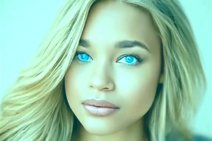 Evelyn, 35, a dark blonde blue-eyed latina companion based in Wawarsing. Offering Fetish, Tantra, Travel Companion, Roleplay. Available for incall and outcal...