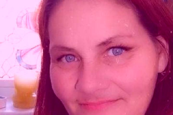 Evelyn, 35, a red dark-eyed mixed companion based in Ar Riyad. Offering Girlfriend Experience, Erotic Massage, Tantra, 69. Available for incall and outcall, ...