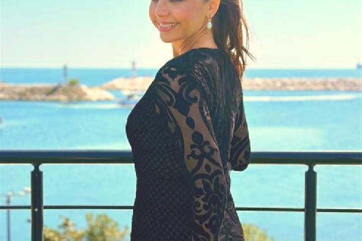 Evelyn, 35 — Escort in Burcukaya, Turkey