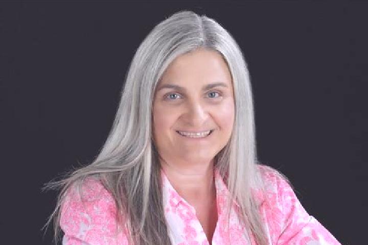Evelyn, 35 — Escort in Chattaroy, United States