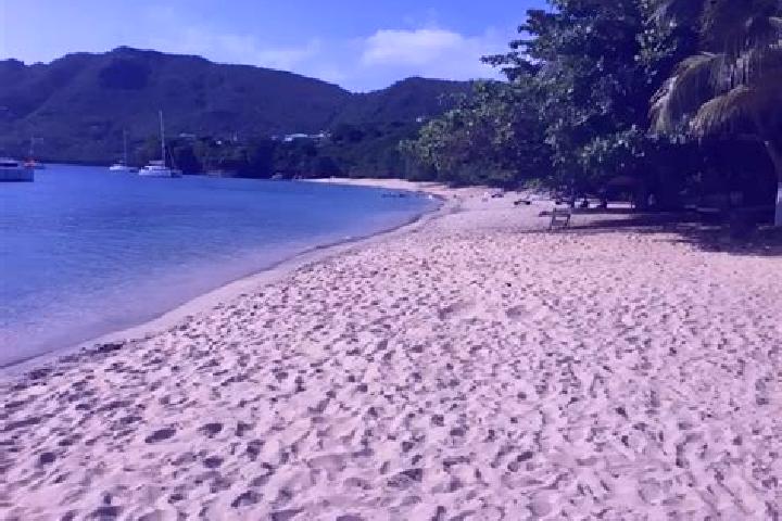 Evelyn, 35 — Escort in New Montrose, Saint Vincent and the Grenadines