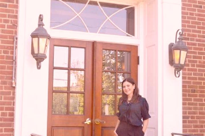 Evelyn, 35 — Escort in Pepper Pike, United States