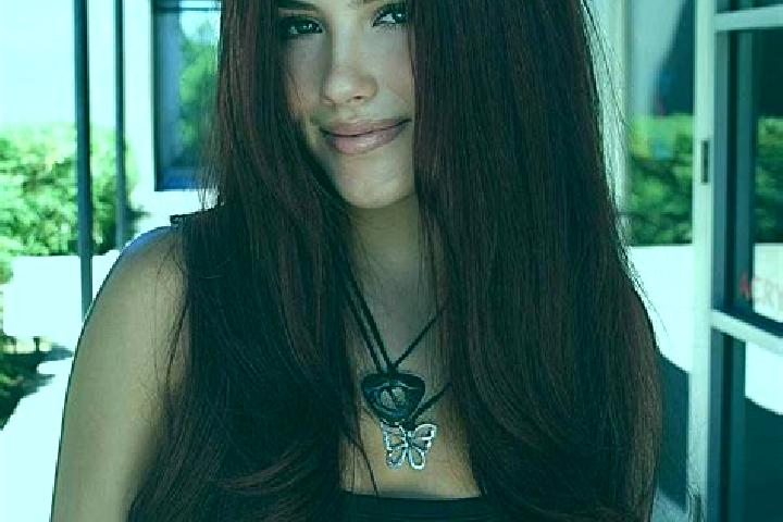 Evelyn, 36, a auburn dark-eyed caucasian companion based in Lynn Haven. Offering Couples, Duos, Roleplay, GFE. Available for incall and outcall, day and even...
