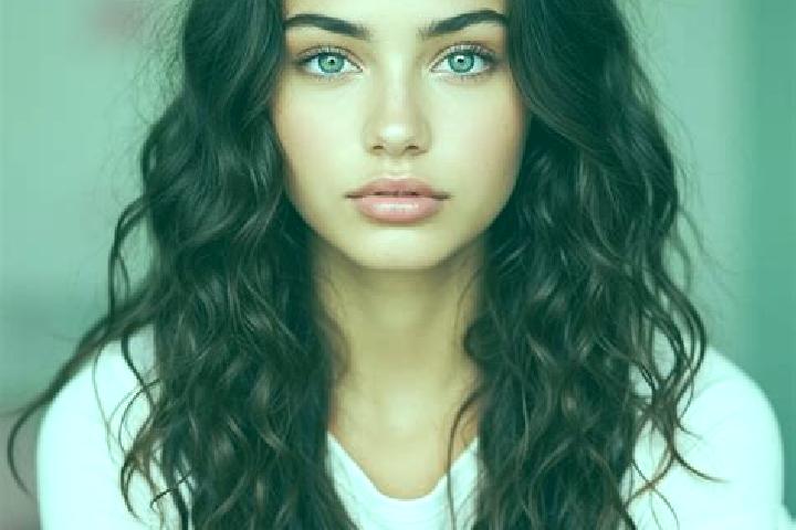 Evelyn, 36, a brunette amber-eyed mediterranean companion based in Paseo de las Canadas. Offering BDSM, Domination, CIM. Available for incall and outcall, ov...