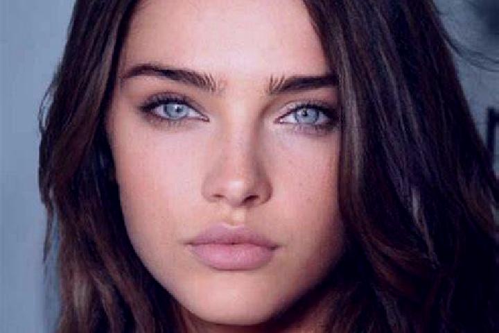 Evelyn, 36, a brunette blue-eyed caribbean companion based in Ilulissat. Offering Roleplay, Duos, Fetish. Available for incall and outcall, day and evening d...