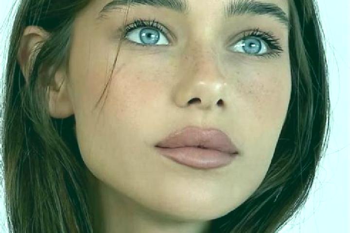 Evelyn, 36, a brunette brown-eyed mixed companion based in Renliu. Offering OWO, Roleplay, Travel Companion, BDSM. Available for incall and outcall, day and ...