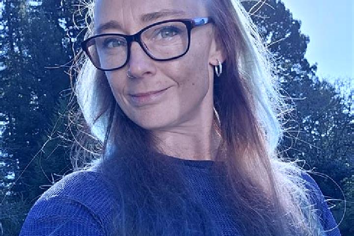 Evelyn, 36 — Escort in Cutten, United States