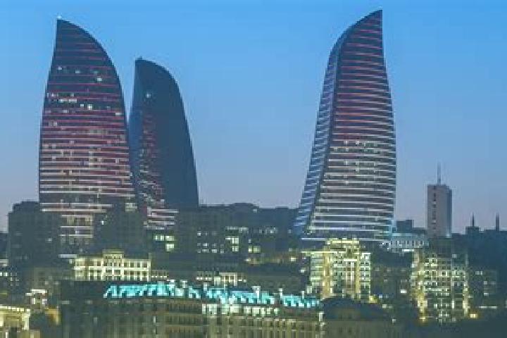 Evelyn, 36 — Escort in Hovsan, Azerbaijan